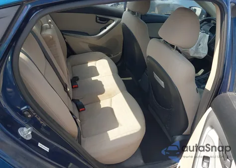 2015 Hyundai Elantra Se z USA, uszkodzony, nr VIN KMHDH4AE2FU320929